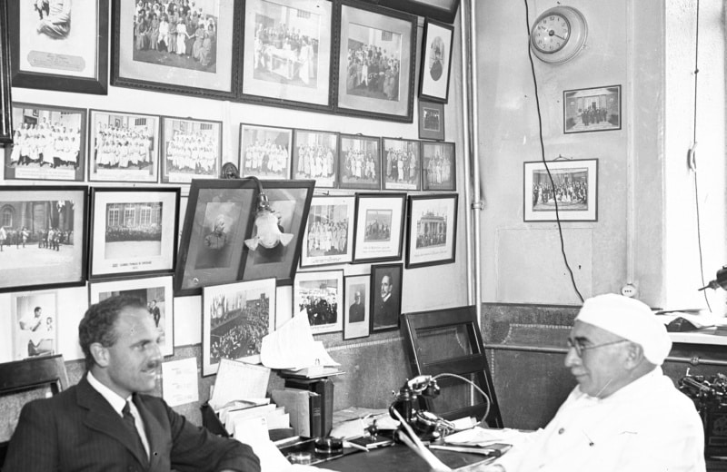 Léon Bérard bureau-avec-fils-Felix-slider-histoire-prevention